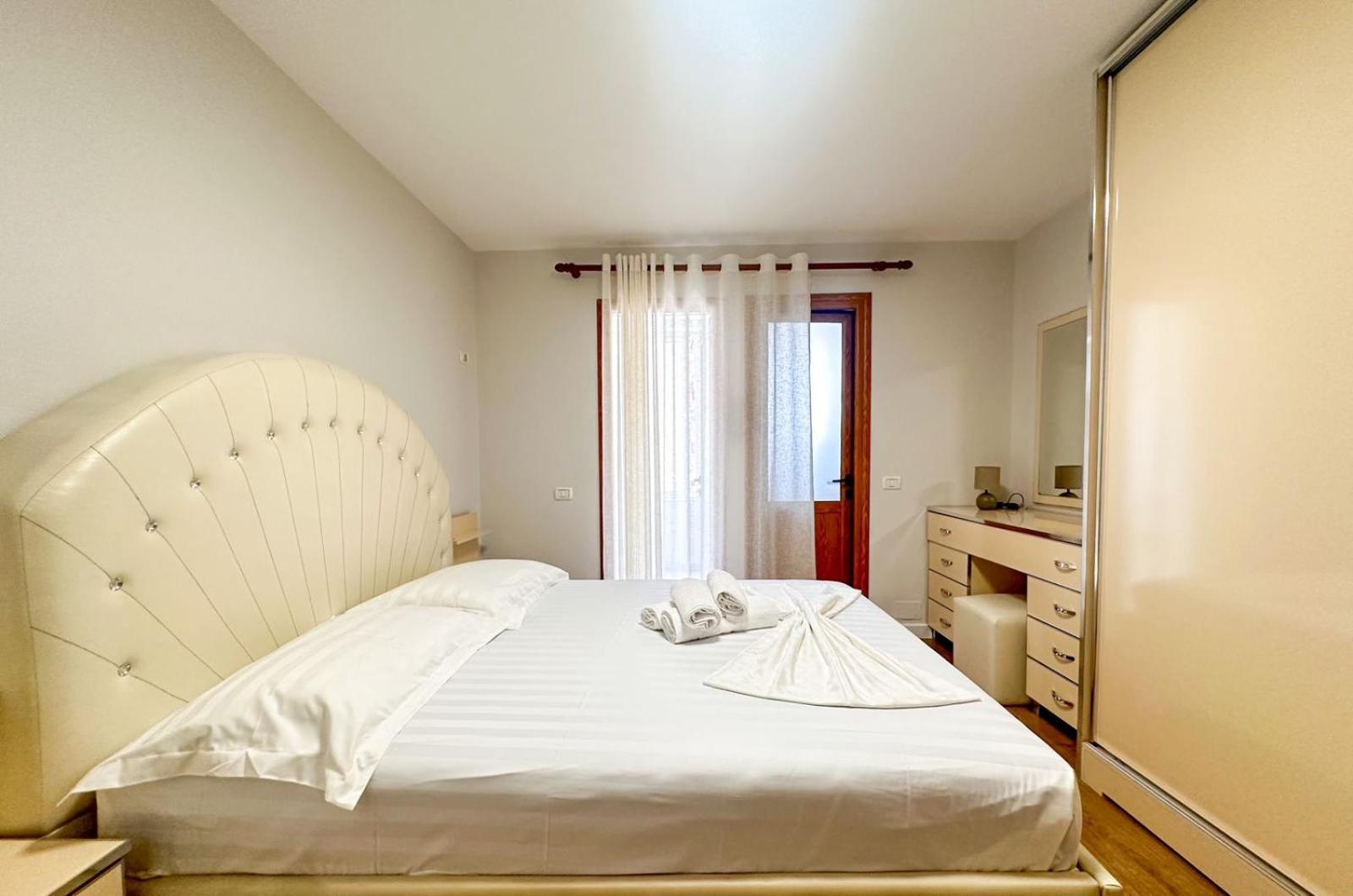 Block Inn Apartments Tiranë Luaran gambar